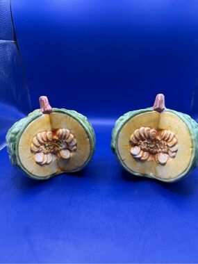 Set of 2 Ceramic Bumpy Pumpkins with Seeds